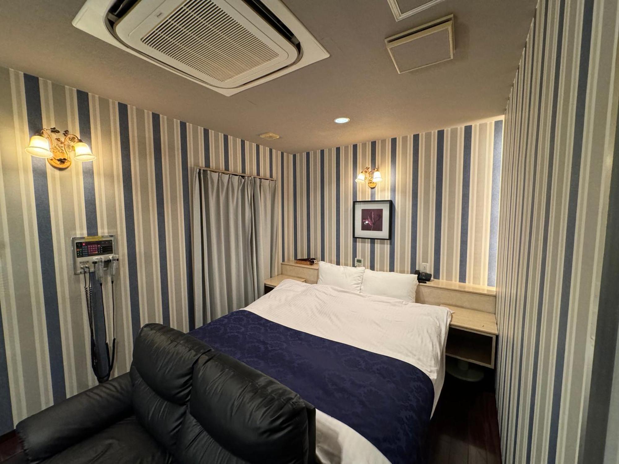 Lala Resort (Adults Only) Кобе Экстерьер фото