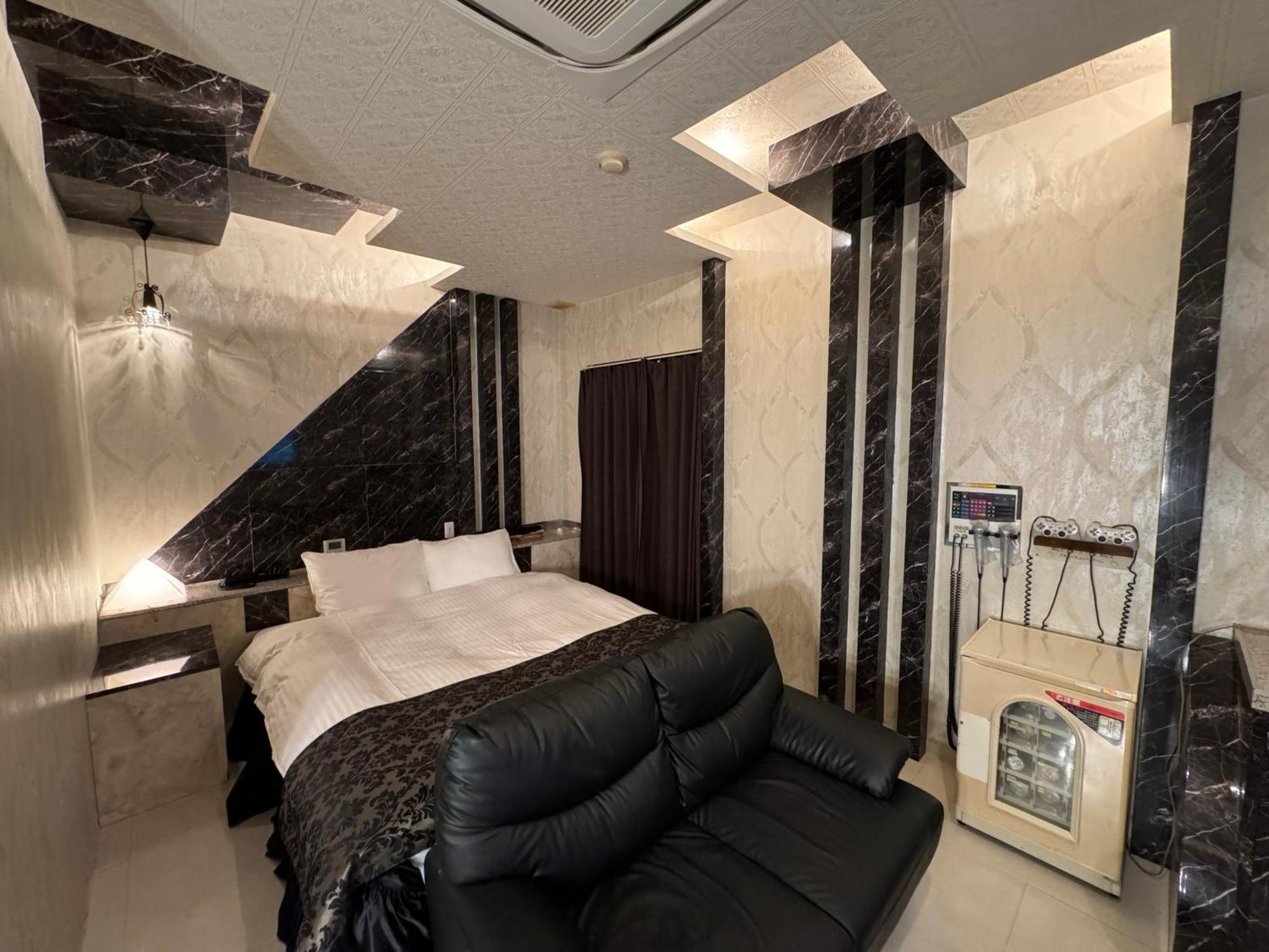 Lala Resort (Adults Only) Кобе Экстерьер фото